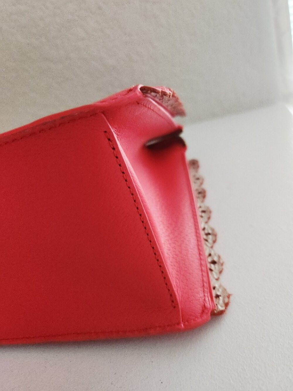 New Kate Spade NY Scallop Coral Leather Satchel Tote Purse - Picture 9 of 12